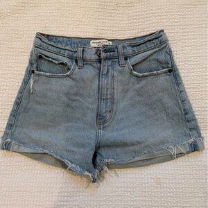 Abercrombie High Rise Mom Short